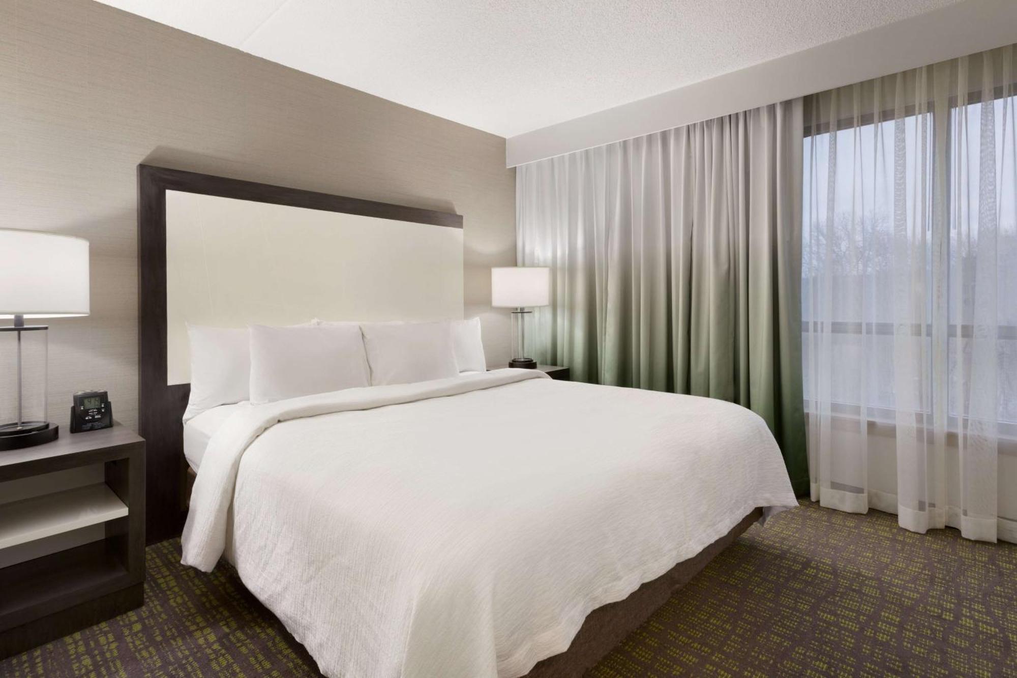 Embassy Suites Newark - Wilmington/South Kültér fotó