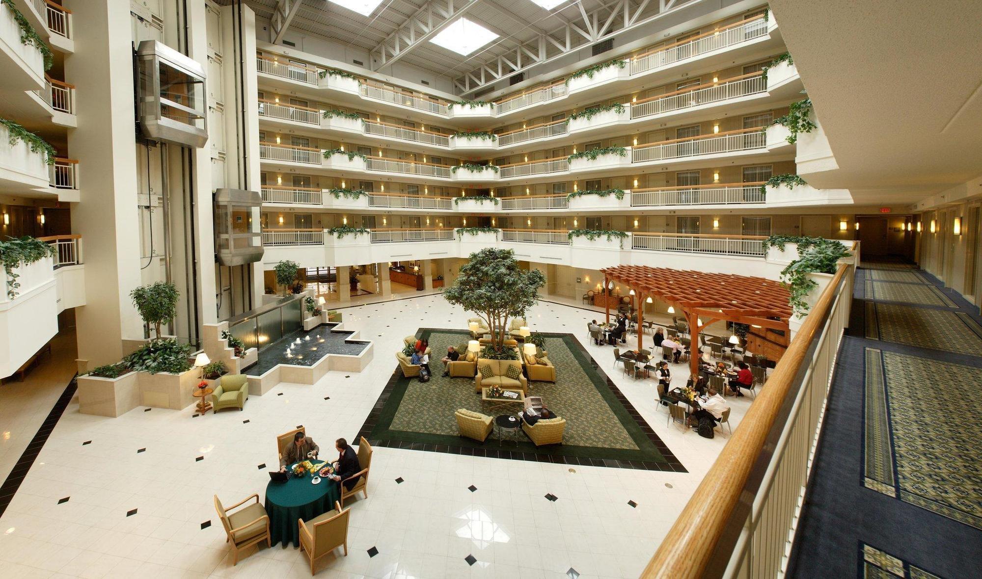 Embassy Suites Newark - Wilmington/South Kültér fotó